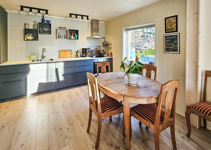 度假居 3 Bedroom Cozy In *