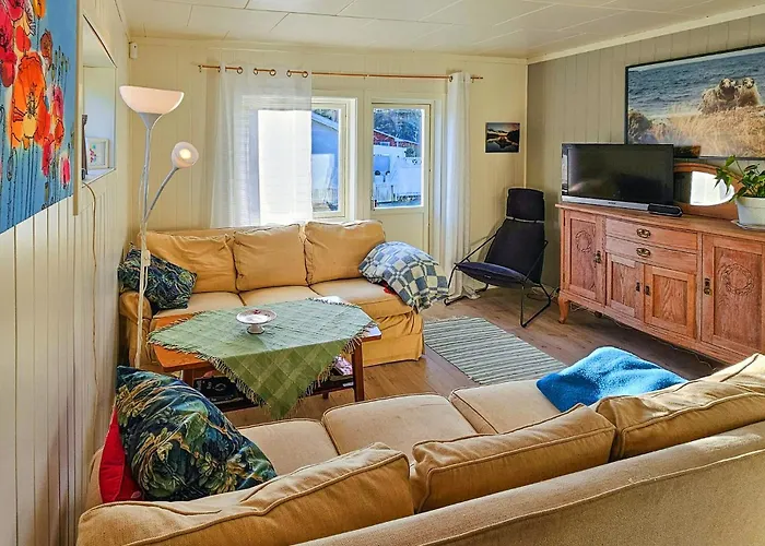 3 Bedroom Cozy In *