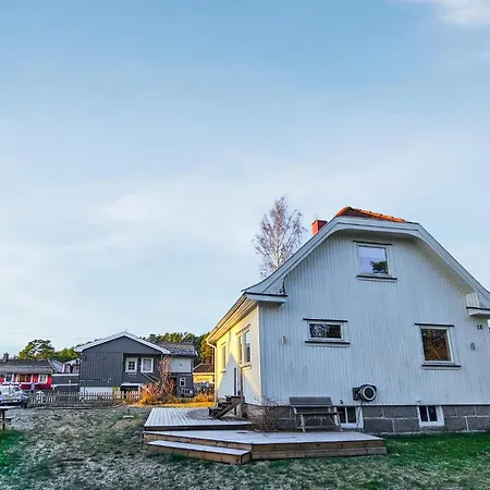 3 Bedroom Cozy In Casa vacanze *